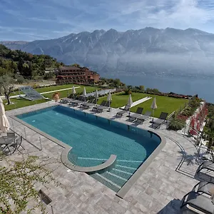 la-dolce-vita-relais.it-lombardy.com/