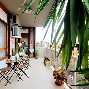 Ych-trastevere Cozy Flat For 8 People Roma